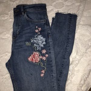 FLOWER JEANS!!